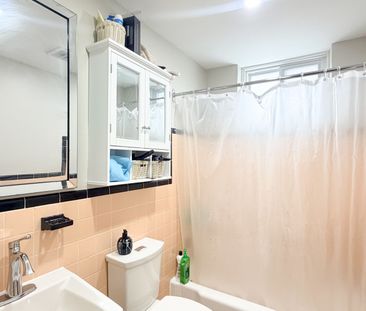 For Lease - 365 Tillbury Avenue Unit# 1, Carlingwood - Westboro and... - Photo 2