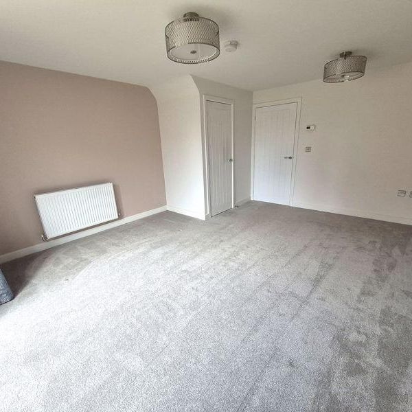 2 bedroom semi-detached house to rent - Photo 1