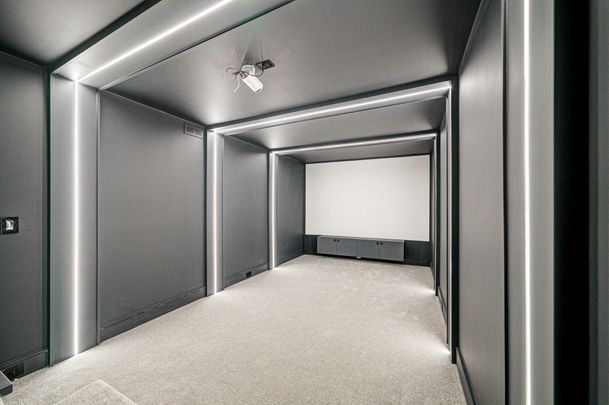 For Lease - 151 Dewbourne Avenue, Toronto, Ontario - Photo 1