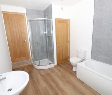 3 bedroom terraced house to rent - Photo 2