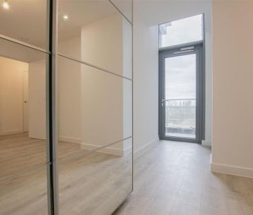 2 bedroom flat to rent - Photo 6