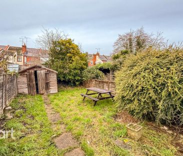 4 bedroom terraced house to rent - Photo 2