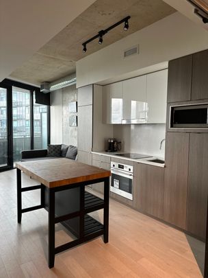 For Lease - 21 Lawren Harris Square Unit# 912, Toronto, Ontario - Photo 1