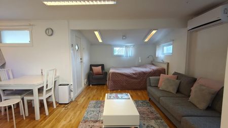 Upplands Väsby - 1rok - tillsv - 8.625kr/mån - Photo 2