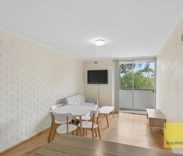 Coastal lock and leave 1x1 with pool access - Photo 3