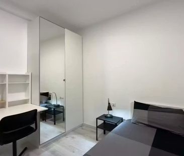 Carrer de Corretger, Barcelona, Catalonia 08003 - Photo 1