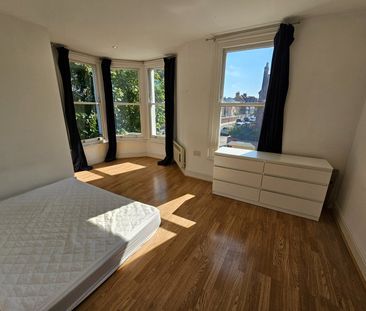 1 Bed Flat, Wavertree Road, SW2 - Photo 4