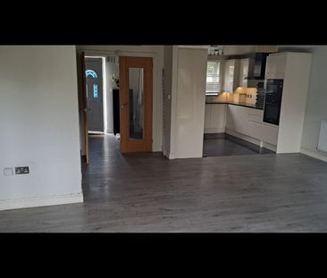 4 Bed Flat, Woodside Grange Road, N12 - Photo 4