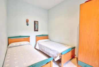 Valencia/València, Valencian Community 46780