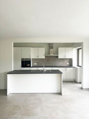 Prachtig gelijkvloers appartement met 2 slaapkamers & tuin in Lier! - Foto 1