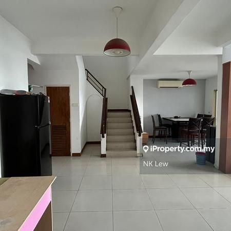 East Lake Residence, Taman Serdang Perdana, Seri Kembangan - Foto 1