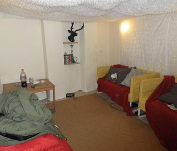 Sydney Row, Bristol - Photo 1