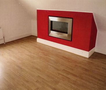 1 Bed Flat, Streatham High Road, SW16 - Photo 1