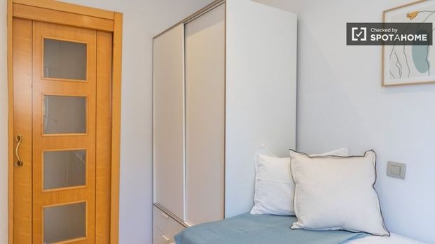 4 room luxury Apartment for rent in Madrid, Spain - Photo 1