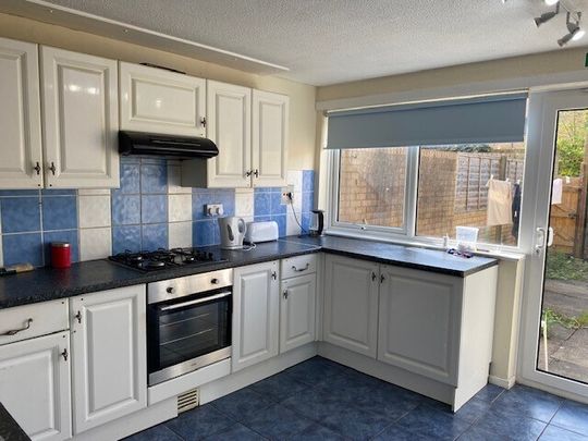 CONNIBURROW - ROOM RENTAL - Photo 1