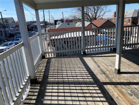 For Lease - 2 Rogers Road Unit# 2nd Floor, Toronto, Ontario - Photo 2