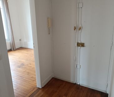Location Appartement 3 pièces 48m² ST MAUR DES FOSSES 94210 - Photo 4