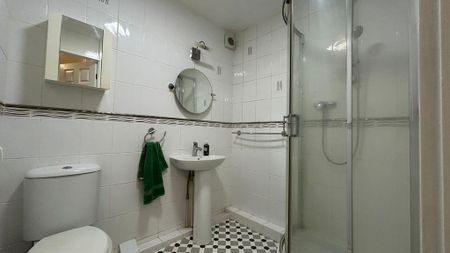 2 bedroom flat to rent - Photo 5