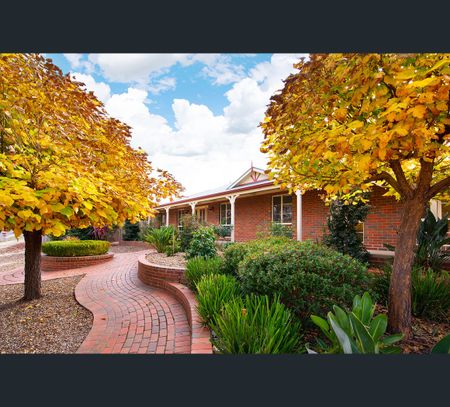 78 Mistletoe Street, Golden Square, Vic 3555 - Photo 4