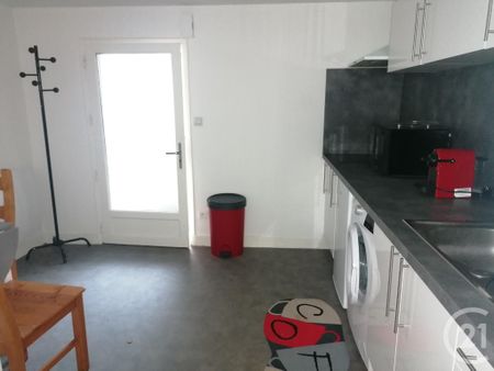 Location Appartement 2 pièces 23m² BRIVE LA GAILLARDE 19100 - Photo 4