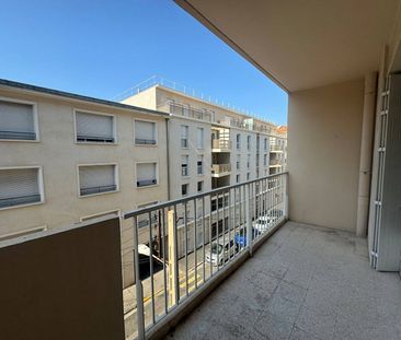 Location appartement 3 pièces 65.42 m² à Toulon (83000) - Photo 3