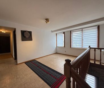 BURST - Ruime woning met garage. - Photo 5