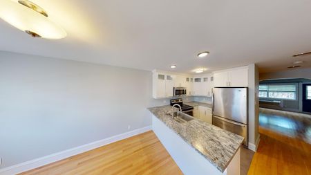 Unit 835 - Photo 3
