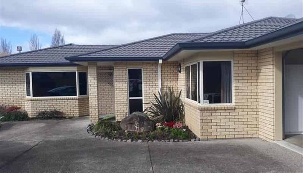 Great Location - Photo 1