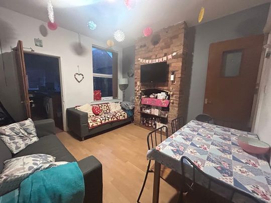 Midland Avenue, Nottingham - Photo 1