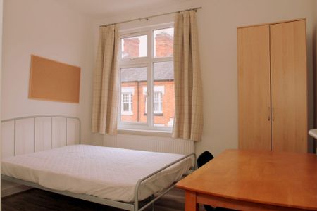 Cecelia Road (3 bed) - Photo 3