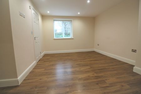 New London Road, Chelmsford - Photo 4