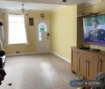 4 bedroom terraced house to rent - Photo 1