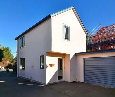 359 Hereford Street, Linwood - Photo 5