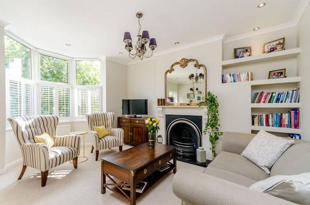 2 bedroom maisonette to rent - Photo 1