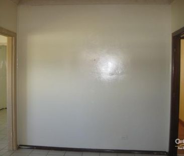 3 Bedroom Fibro House - Photo 4
