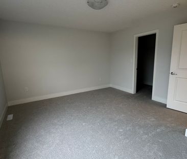 For Lease - 925 Deveron Crescent Unit# 44, London South, Ontario - Photo 6