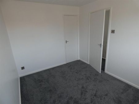 3 bedroom townhouse to rent - Photo 3