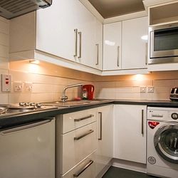 Burgate Lane, Canterbury, CT1 2HH, Kent - Photo 3