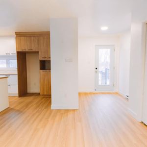 Logement 5 1/2 Neuf St-Isidore Beauce Aout-Sept 2025 - Photo 2