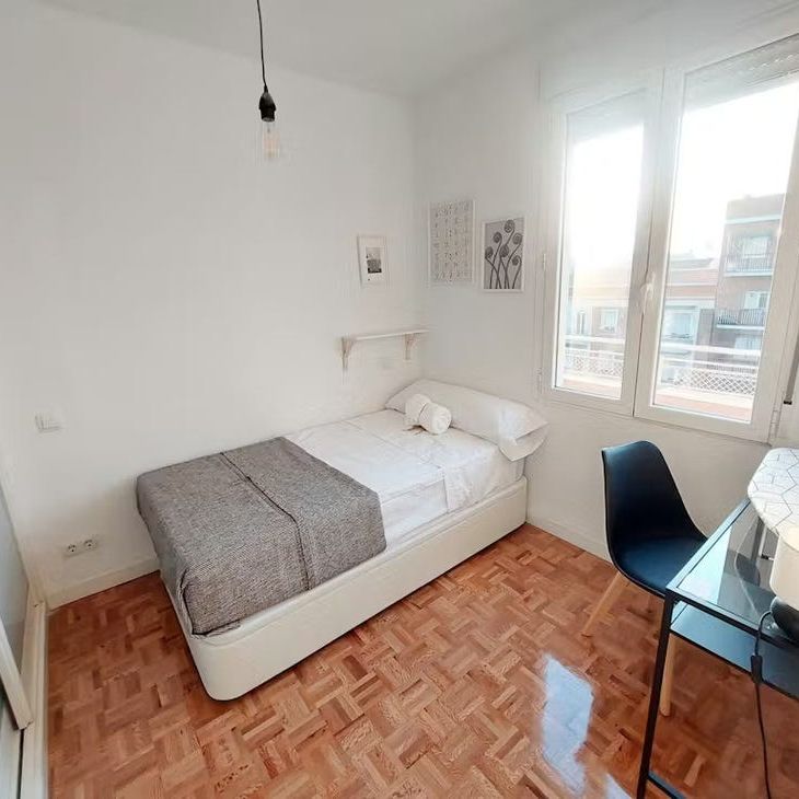 Paseo de las Delicias, Madrid, Community of Madrid 28045 - Photo 1