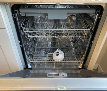 Frisch sanierte & liebevoll möblierte Wohnung - Photo 1