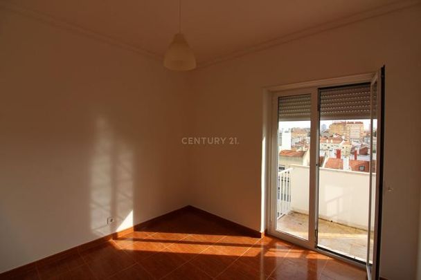 Apartamento T2 - Photo 1