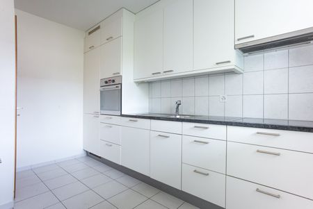 Grosszügige 6.5-Zimmer-Duplex-Wohnung mit Kamin in Riehen - Photo 5