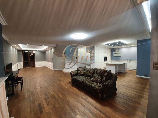 Warszawa, Mokotów, Stegny, Aleja Wilanowska - Zdjęcie 1