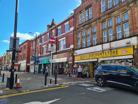 Bradshawgate, Leigh, Wigan, Wigan WN7, London - Photo 4