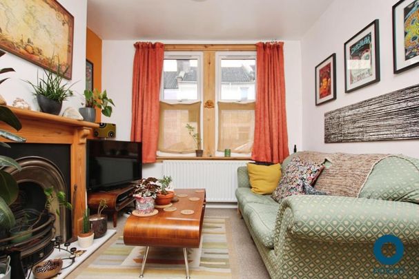 3 bedroom terraced house to rent - Photo 1