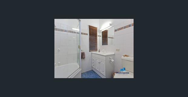 SUPERB PROPERTY IN IDEAL LOCATION - Photo 1