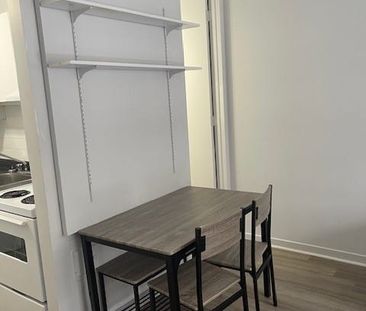 Studio 1450 LATERRIÈRE - Photo 3
