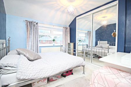 3 bedroom semi-detached house to rent - Photo 2