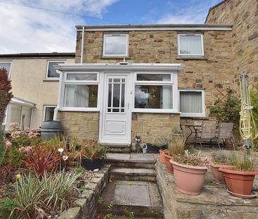 2 bedroom terraced house to rent - Photo 2